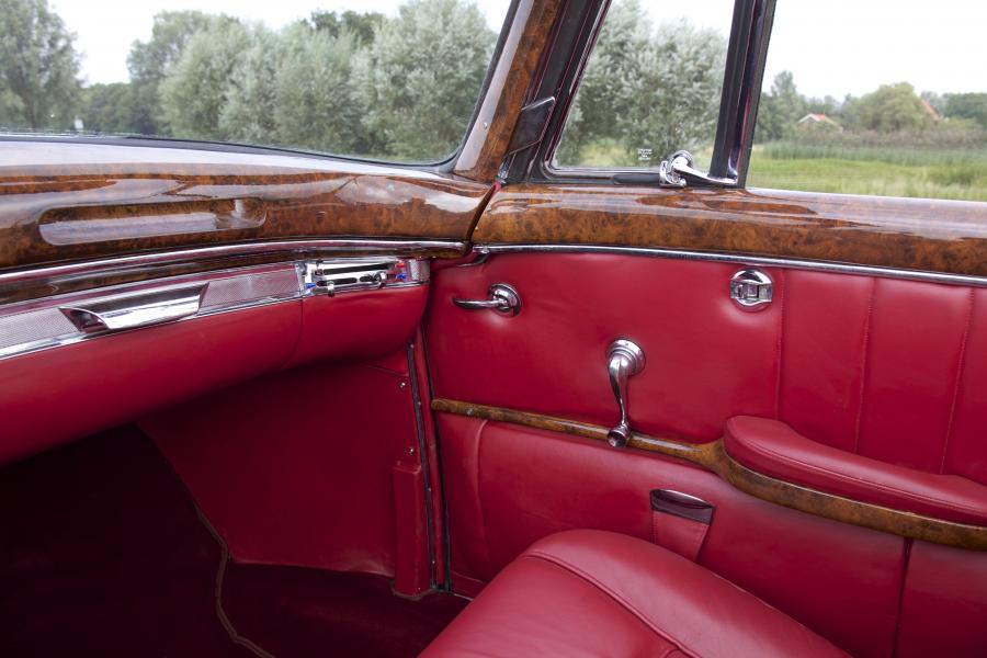  Mercedes-Benz 220 S Cabriolet 1958 года  (фото 10 из 49)